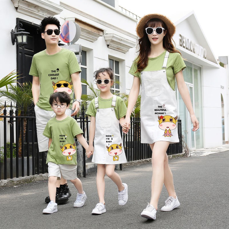 In áo thun gia đình 2025